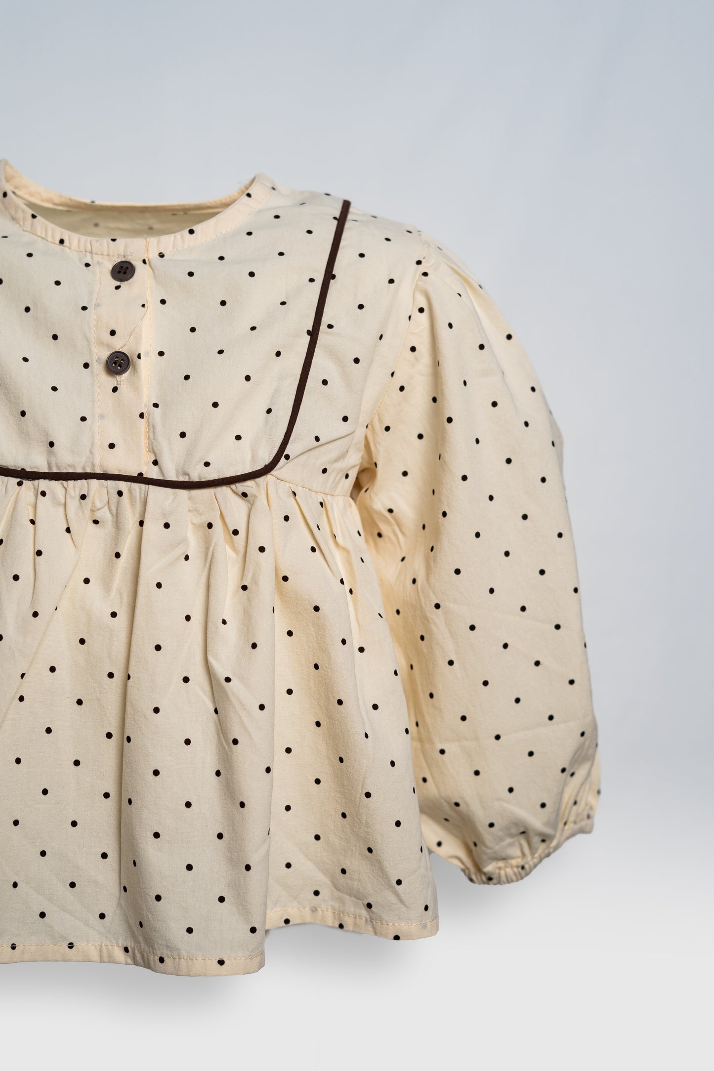 POLKA DOT PRINT TOP